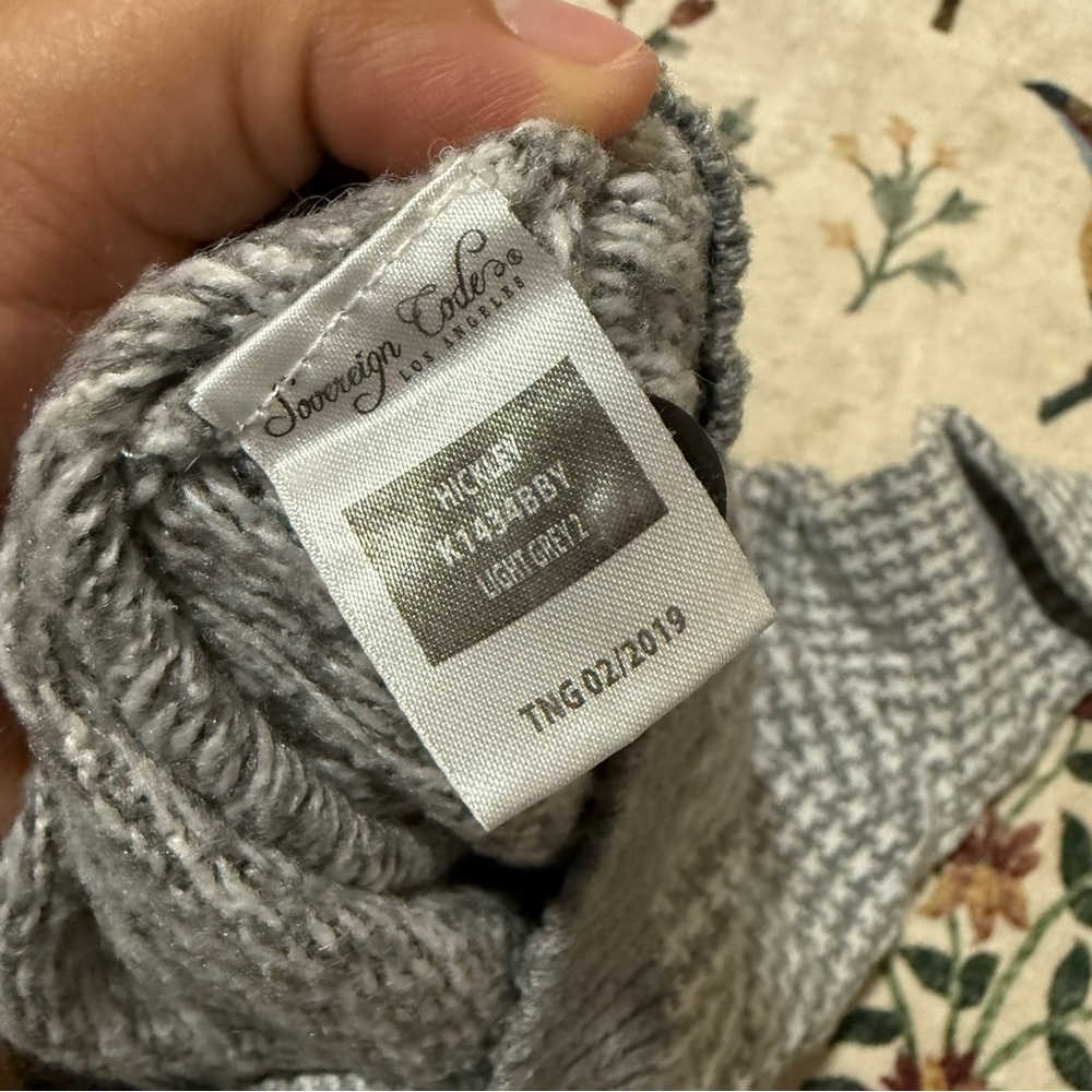 Sovereign code grey button down Kids Cardigan 2T - Picture 6 of 6